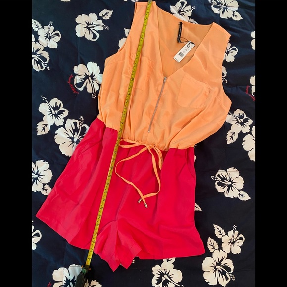 🎁NWT Walter Baker Romper M. Peach/Fuchsia …or Teal/Purple. - Picture 9 of 10